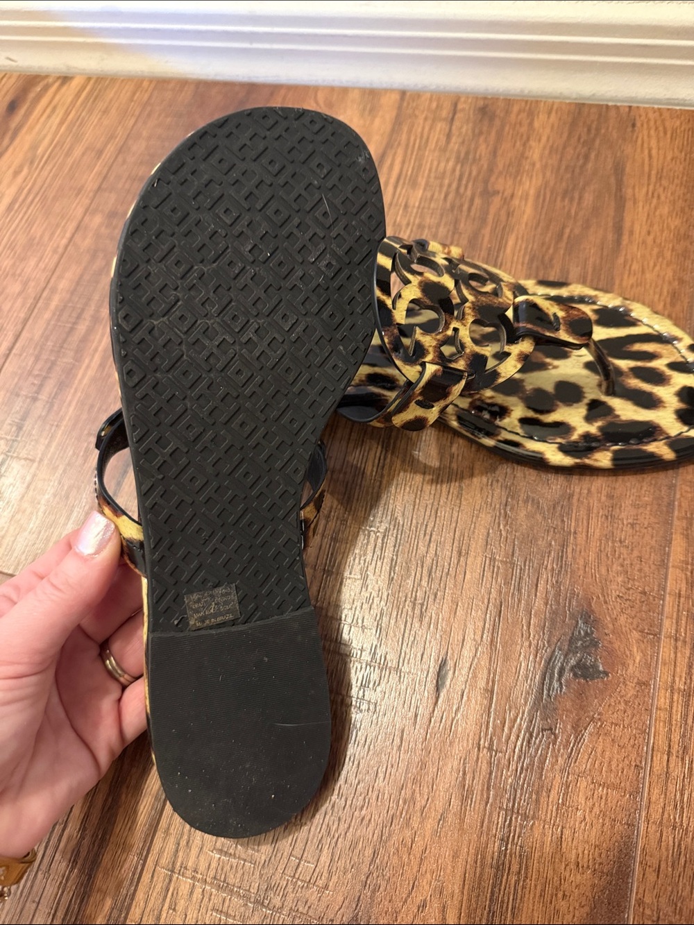 Tory Burch Leopard Print Logo Jelly Thong Sandals - Yellow, Black, Brown - Picture 3 of 5